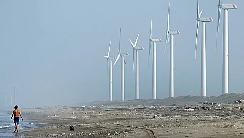 2014-07-gmtl-turbine-green-investment-investec-large.jpeg 2014-07-gmtl-turbine-green-investment-investec-large.jpeg