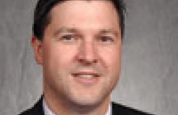 100x102hoganbrian.jpg