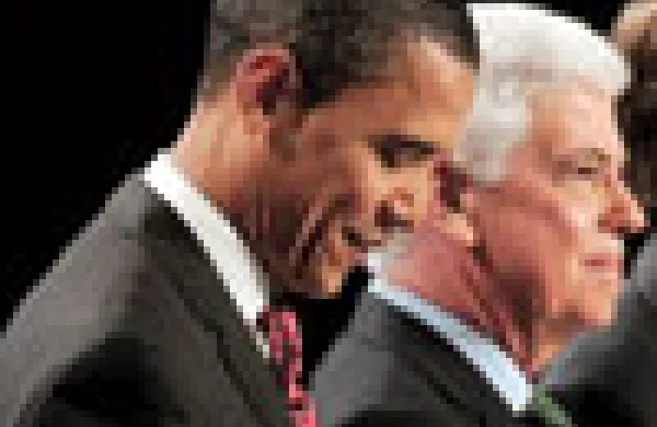 100x102l-s-obamadodd.jpg