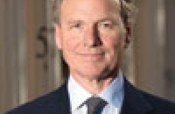 100x102mooredonald.jpg