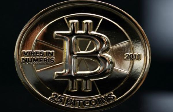 13-12-nadler-bitcoin-coin-large.jpg