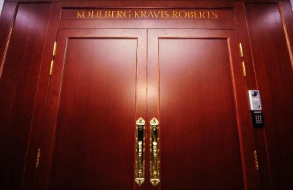14-01-private-equity-kkr-asia-large.jpg