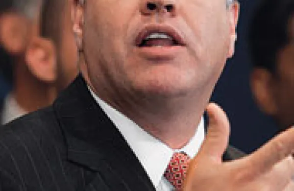 190x300l-s-dinapolithomas.jpg