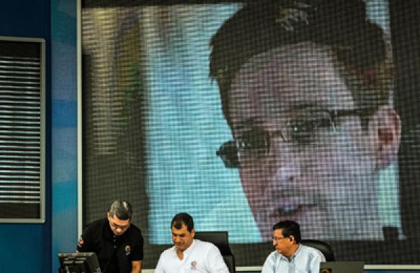 2013-08-jeff-kutler-futurist-snowden-large.jpg