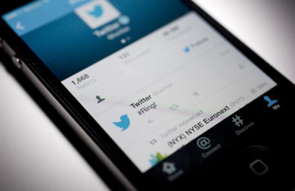 Twitter IPO Raises $1.82 Billion With Value Topping Facebook