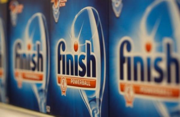 2013-12-robert-england-vontobel-evestment-reckitt-benckiser-large.jpg