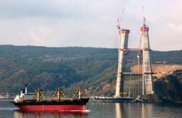 2014-02-andrew-barber-emerging-markets-ria-turkey-construction-large.jpg