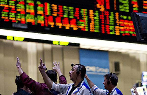 Trading At The CBOT During FOMC Announcement