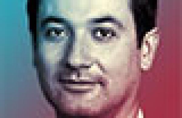 2014-03-tom-johnson-all-europe-research-team-gilles-moec-small.jpg