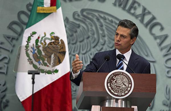 President Enrique Pena Nieto Signs Financial Reform Bill
