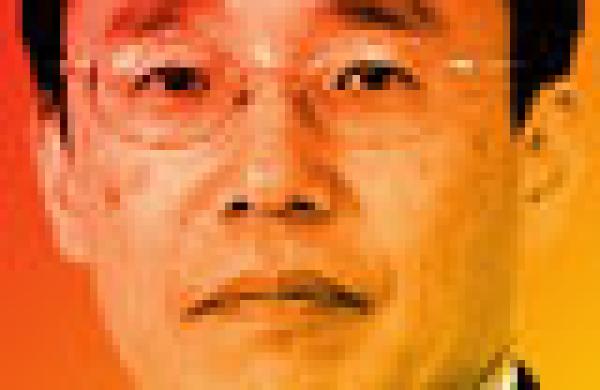 2014-04-tom-johnson-all-japan-research-team-hiroshi-matsuda-small.jpg