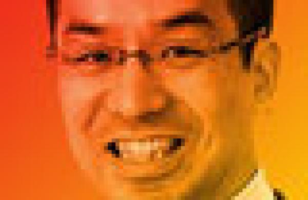 2014-04-tom-johnson-all-japan-research-team-norimasa-shinya-small.jpg