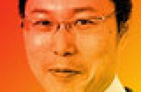 2014-04-tom-johnson-all-japan-research-team-shinsuke-iwasa-small.jpg
