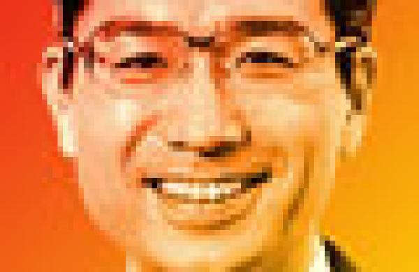 2014-04-tom-johnson-all-japan-research-team-takumi-sado-small.jpg