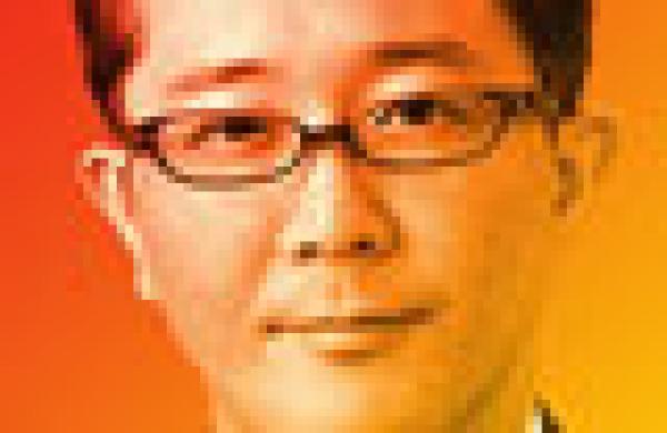 2014-04-tom-johnson-all-japan-research-team-yasuhito-tsuchiya-small.jpg