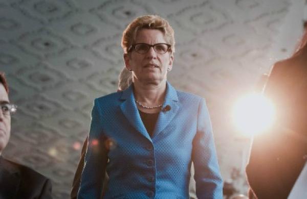 2014-07-fran-denmark-ontario-pensions-kathleen-wynne-lg.jpg