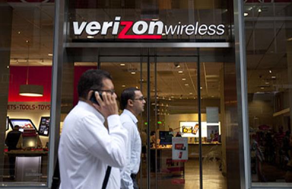 Verizon To Acquire All Of Wireless Unit From Vodafone