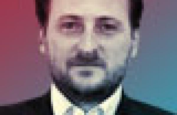 2014-09-tom-johnson-latin-american-research-team-gordon-lee-sidebar-small.jpg