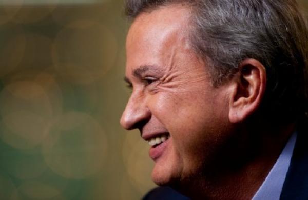 2014-10-aaron-timms-imf-lebanon-riad-salameh-lg.jpg