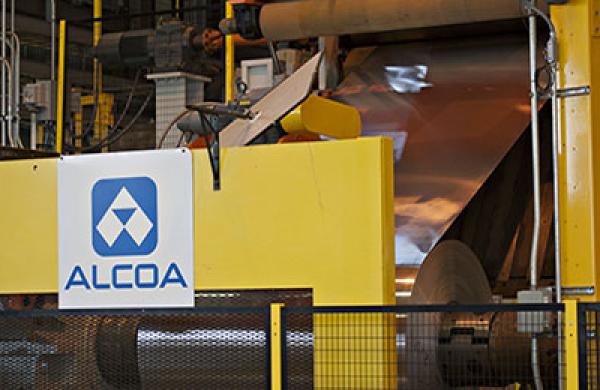 Treasury Secretary Jacob Lew Tours Alcoa's Davenport Works Facility