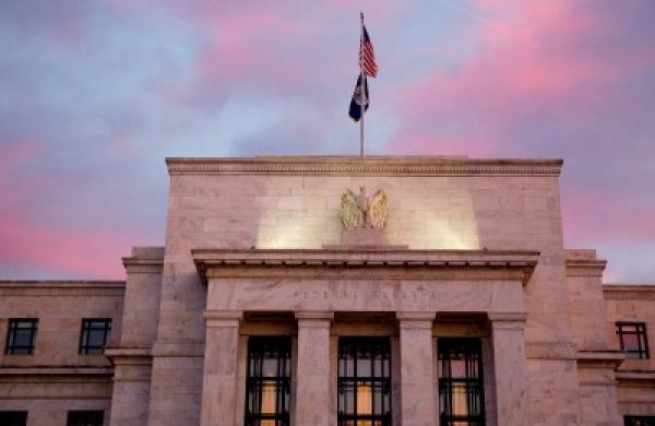 2014-10-da-fed-bldg-large.jpg