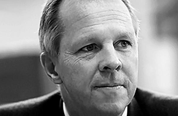 2014-10-david-rothnie-rainmakers-robin-budenberg-large116.jpg