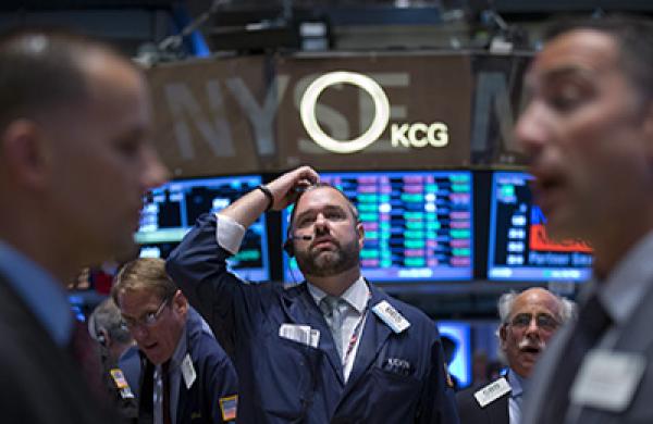 U.S. Stocks Rise to Records as Home-Sales, Confidence Increase