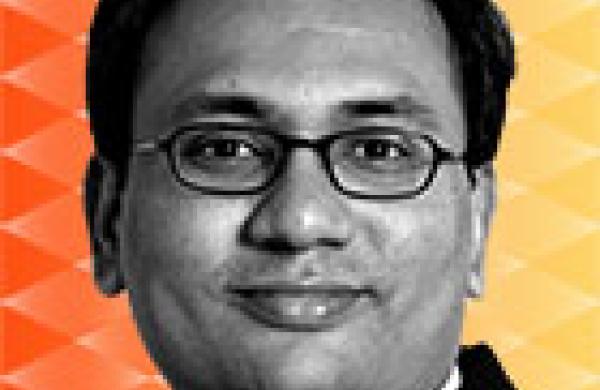 2014-11-tom-johnson-all-india-research-team-pinakin-parekh.jpg