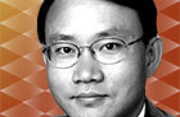 2014-12-tom-johnson-all-china-research-team-david-cui.jpg