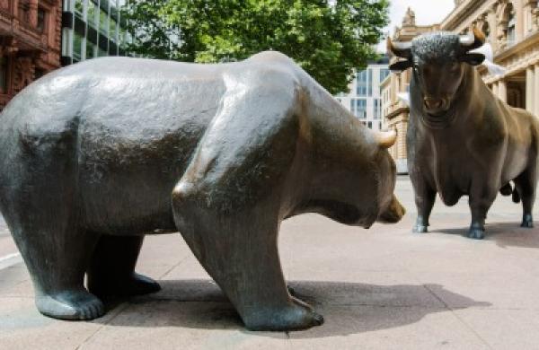 2015-01-russia-cornered-bear-frankfurt-stock-market-large.jpg