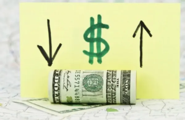 2015-04-da-us-dollar-up-down-large.jpg