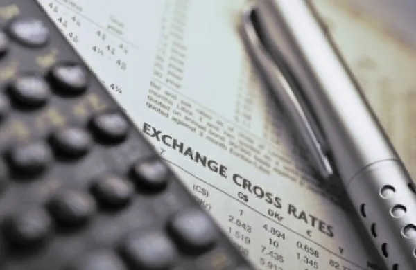 2015-04-da-weekend-exchange-cross-rates-large.jpg