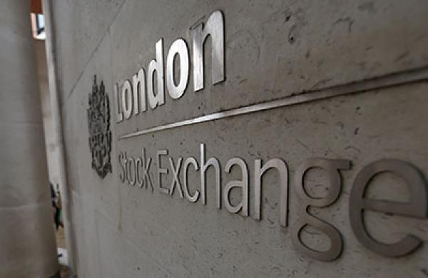 2015-04-david-turner-uk-stocks-large.jpg