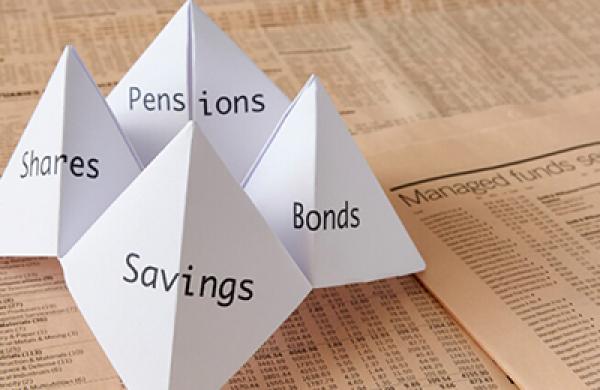 2015-04-simon-meads-defined-contribution-pensions-private-equity-lg.jpg