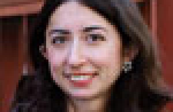 2015-05-danielle-beurteaux-good-guys-genevieve-kahr-thumbnail.jpg