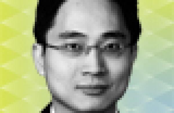 2015-05-tom-johnson-all-asia-research-team-cheong-ga-karl-choi-small.jpg