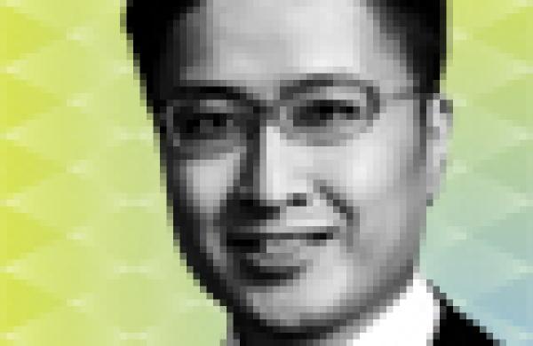 2015-05-tom-johnson-all-asia-research-team-kam-chung-kenneth-fong-small.jpg