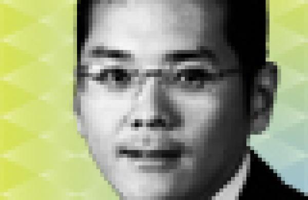 2015-05-tom-johnson-all-asia-research-team-tony-tsang-small.jpg