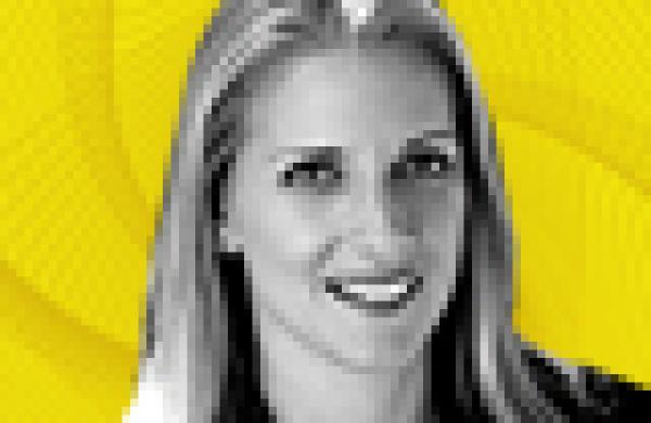 2015-06-hedge-fund-rising-stars-laura-roche-small.jpg