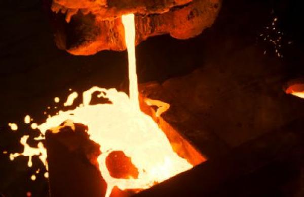 2015-07-da-molten-metal-large.jpg