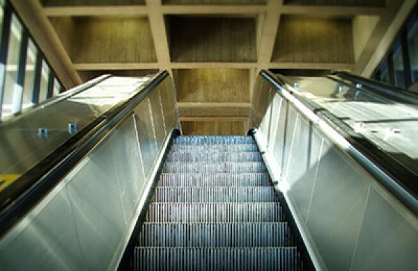2015-07-gmtl-statestreet-escalator-emerging-markets-small-caps-large.jpg