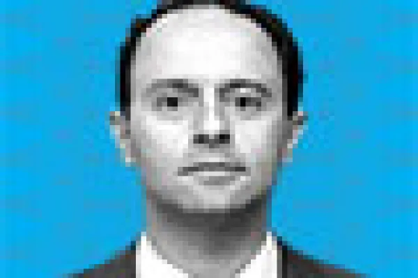 2015-07-tom-johnson-latin-american-research-team-felipe-leal-small.jpg