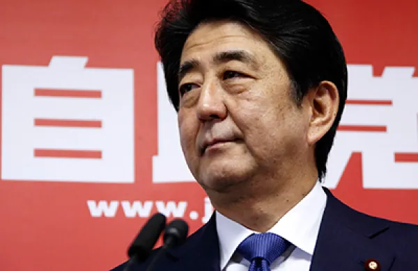 2015-09-24-da-andrew-barber-shinzo-abe-large.jpg