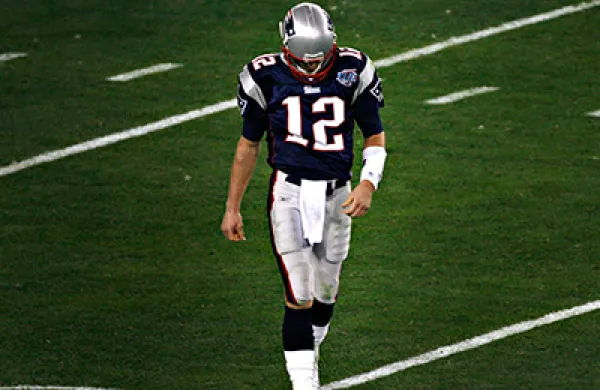 2015-09-dan-weil-nfl-tom-brady-large.jpg