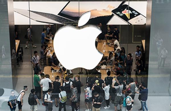2015-09-stephen-taub-hedge-funds-tech-apple-large.jpg