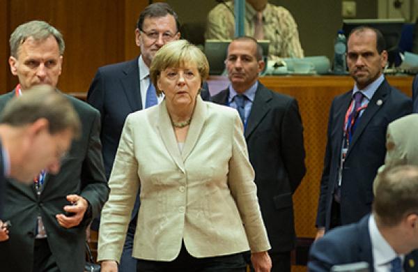 2015-09-tom-buerkle-globalist-migrants-merkel-large.jpg