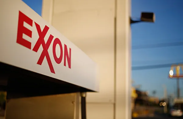2015-10-craig-mellow-shale-deals-exxon-large.jpg