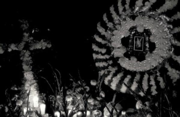 2015-10-da-dia-de-los-muertos-large.jpg