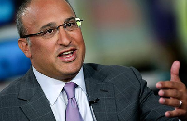 2015-10-david-rothnie-rainmakers-aryeh-bourkoff-large.jpg