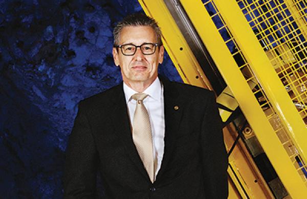 2015-10-tom-buerkle-ceo-interview-ronnie-leten-large.jpg